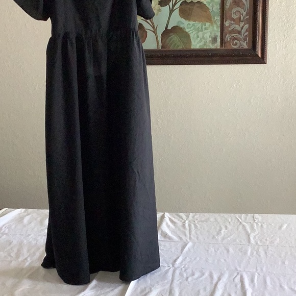 A New Day Black Maxi Dress with Elegant Silhouette - Picture 3 of 10